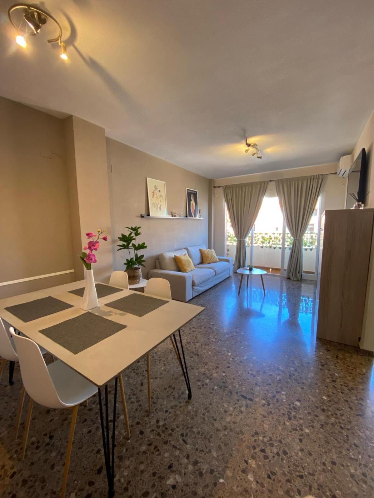 Apartamento Ciencias Y Playa Walencja Zewnętrze zdjęcie